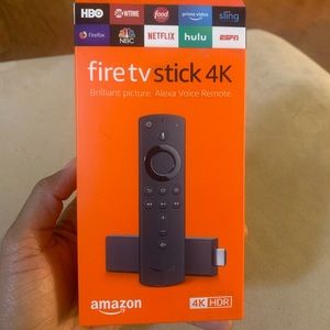 Fire Stick | 4K | 2 remotes